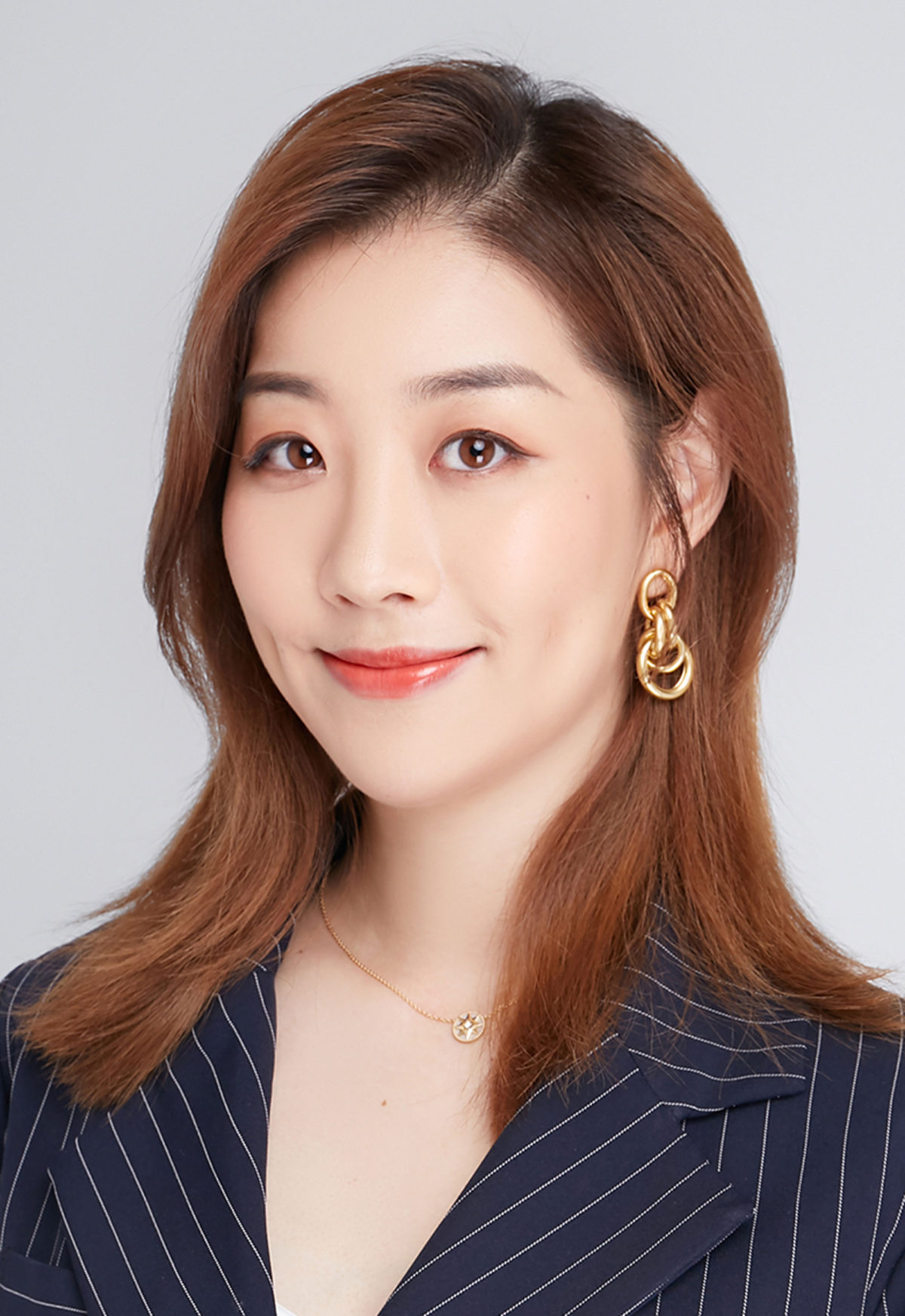 MOLLY XU